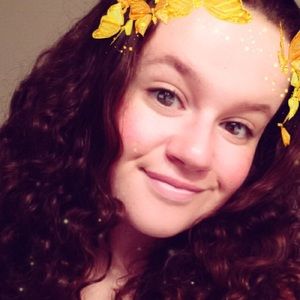 Meet your Posher, Claire