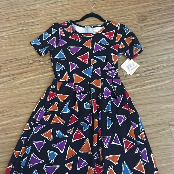 LuLaRoe Dresses & Skirts - LuLaRoe Amelia