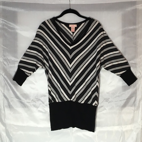 Candies Tunic Sweater Size M