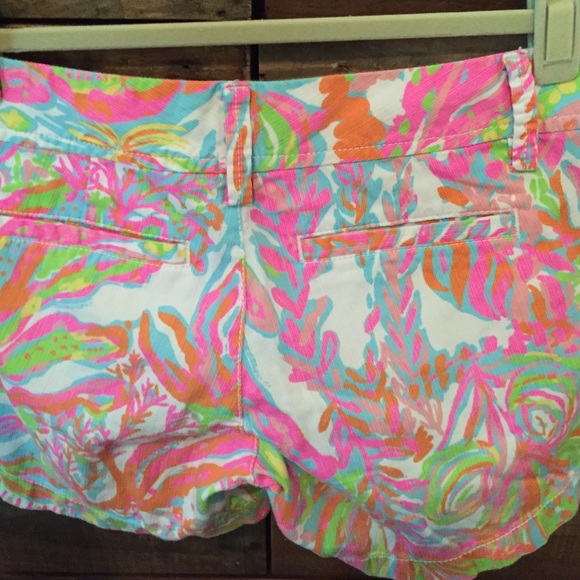 Lilly Pulitzer - the Callahan short - Picture 3 of 4