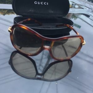 Gucci sunnies (turquoise)