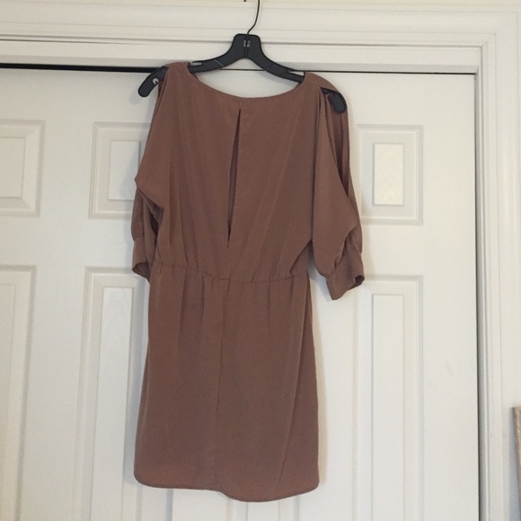 Tan dress - Picture 2 of 2