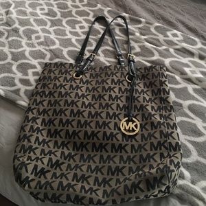 Michael Kors tote black/nude