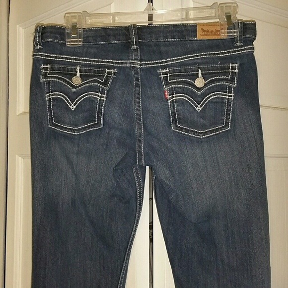 Boot-cut - Picture 3 of 4