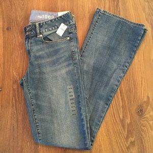 NWT, Gap Perfect Boot Cut Denim, 6 Tall (28)
