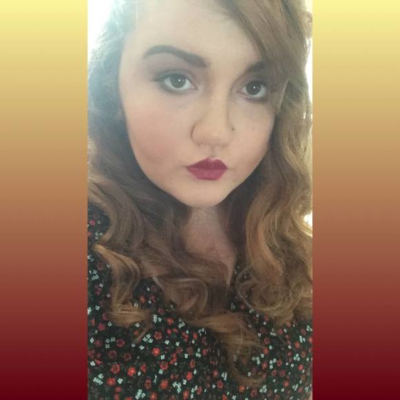 Meet your Posher, Jacqueline - Picture 1 of 1
