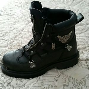 Harley Davidson motorcycle boots