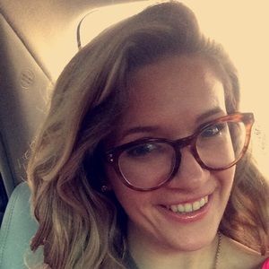 Meet your Posher, Marnie