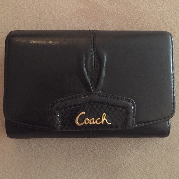 Authentic Coach Wallet!