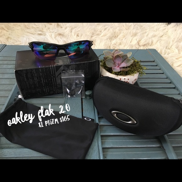 SOLD SOLD SOLD Oakley Flak 2.0XL Prizm - Picture 1 of 4