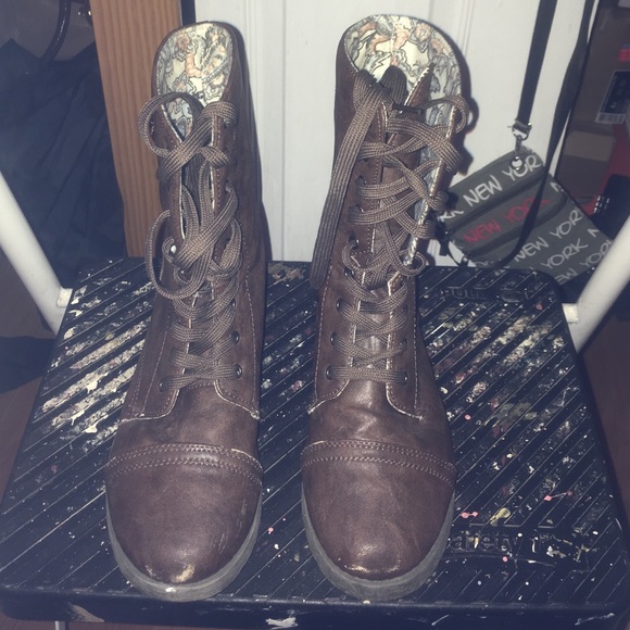 Brown boots