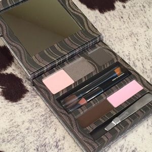 Benefit Cosmetics Smokin' Eyes Set