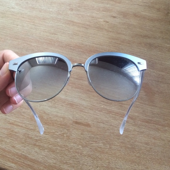 Oliver Peoples Sunglasses