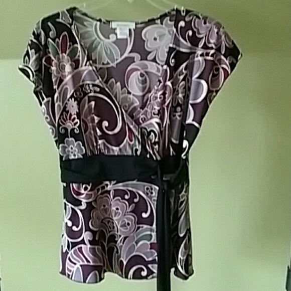 Cap sleeve top