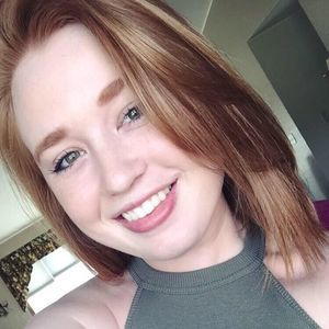 Meet your Posher, Caylee