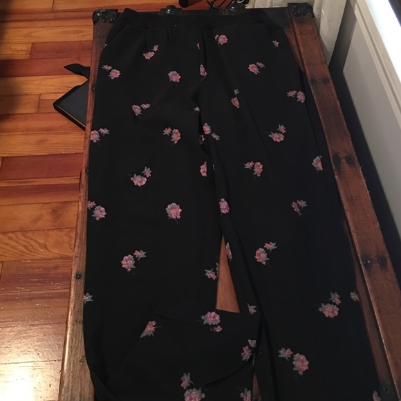 H&M Pull On Dress Pant