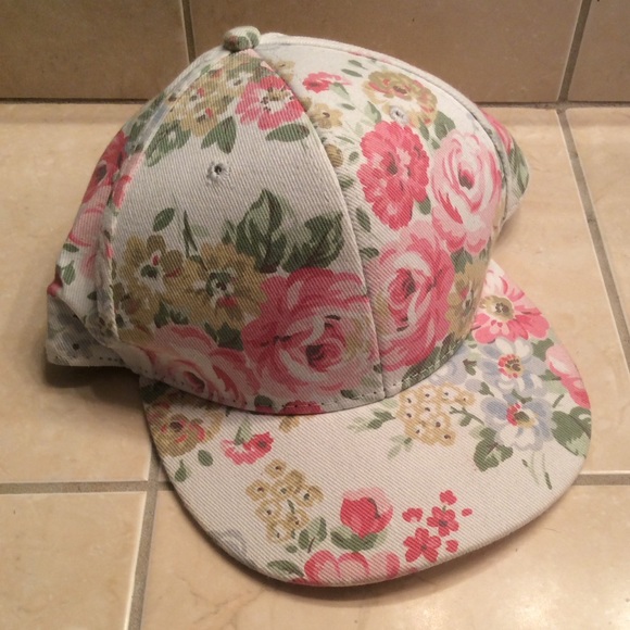 Cute floral print snapback