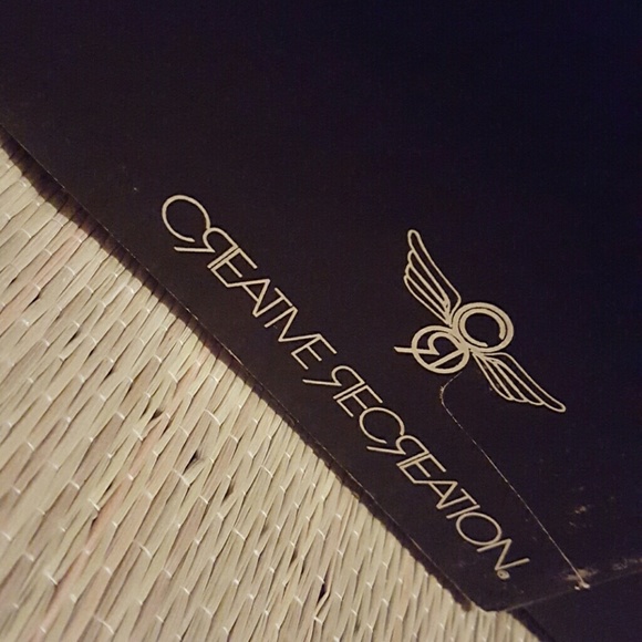 Shoes - Picture 2 of 4