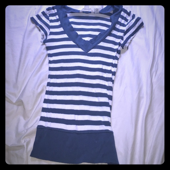 T-shirt with blue and white stripes