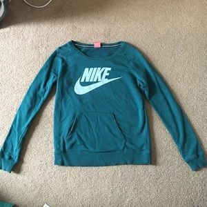 Nike crewneck