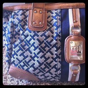 Tommy purse