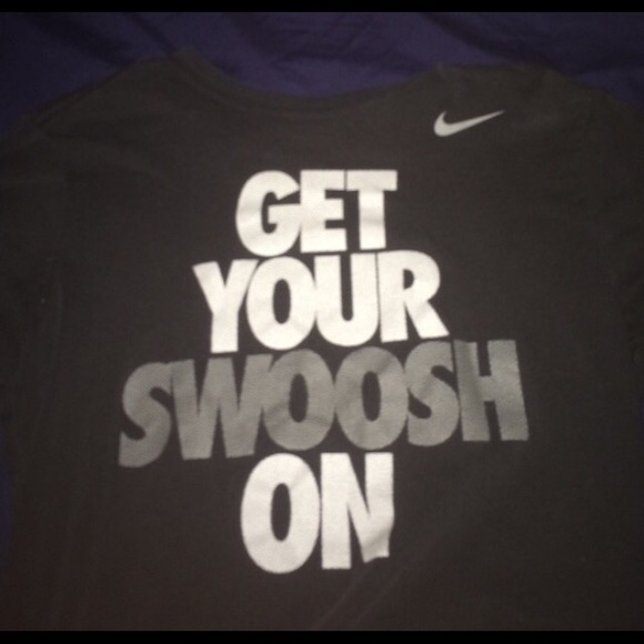 Black nike T shirt
