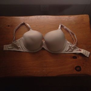 Victoria secret bra 32dd
