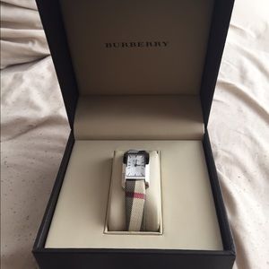 Burberry watch NWOT