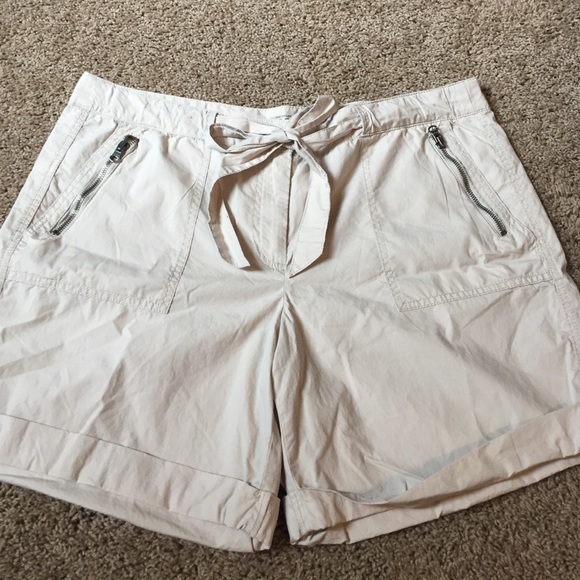 Loft Shorts