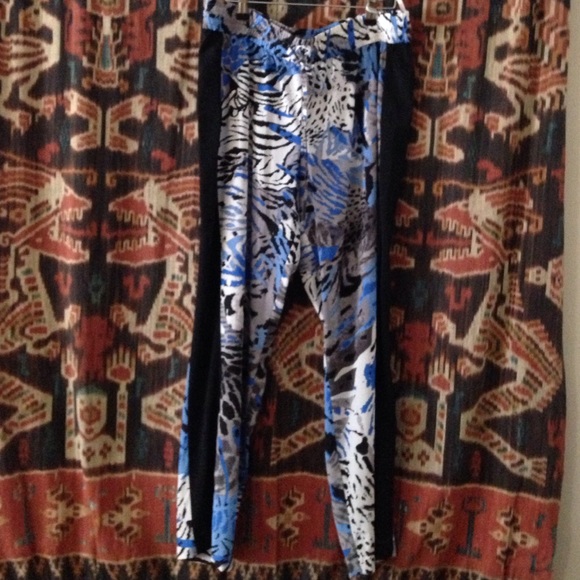 DKNY Silk w Spandex pants size M