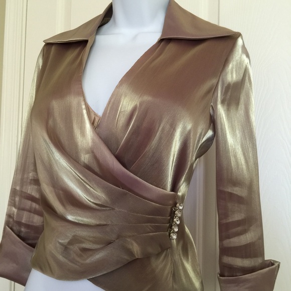 Blouse - Picture 2 of 2