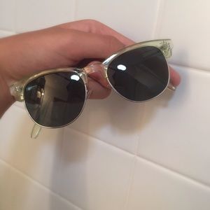 Rue 21 sunglasses