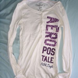 Long sleeve tee shirt