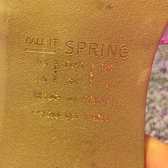 High heels - Picture 2 of 2