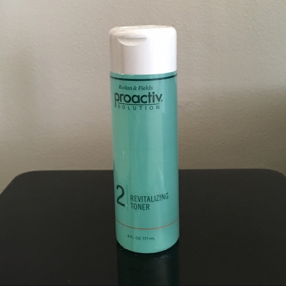 Proactiv solution Revitalizing Toner