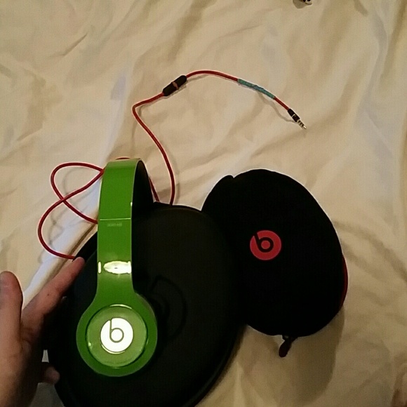 Beats Head Phones and Cases