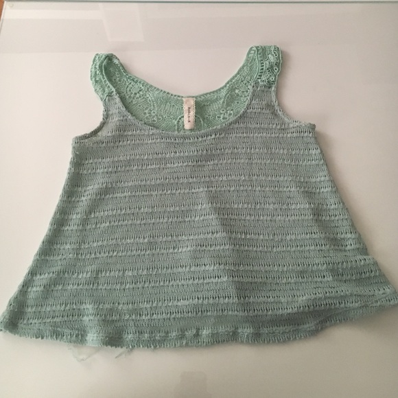Flowy crop top