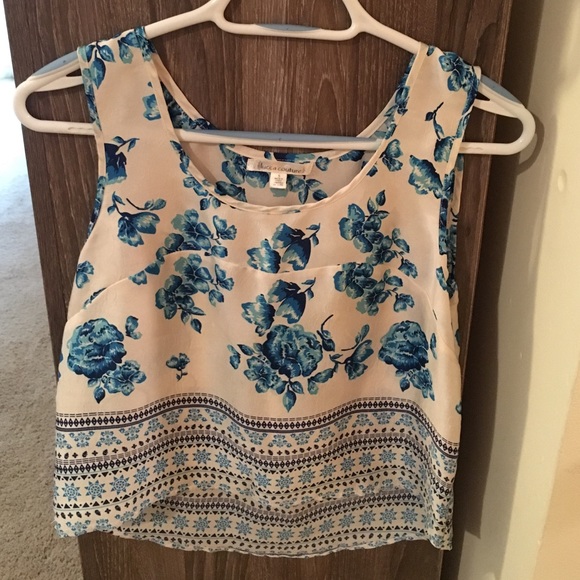 Blue and white floral sleeveless top