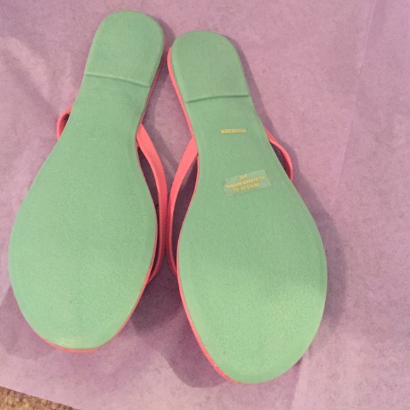 Cute flip flops - Picture 2 of 2