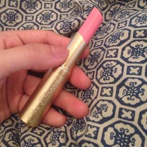 Too Faced Marshmallow Bunny Lipstick