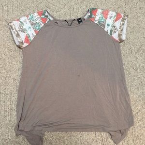 BKE Sequined Sleeve Shirt