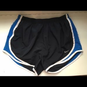 Nike tempo women's shorts