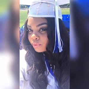 Meet your Posher, Aaliya