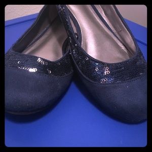 Navy sequin flats!!