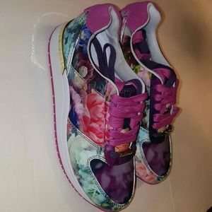 Brand New Ted Baker 'Pressya' shoe