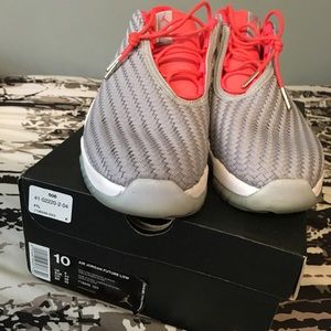 Jordan Future Low gray/orange