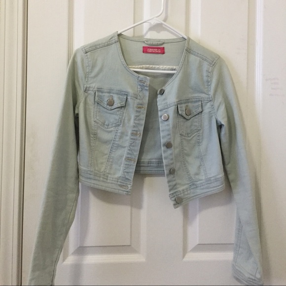 Forever 21 cropped denim jacket - Picture 1 of 1