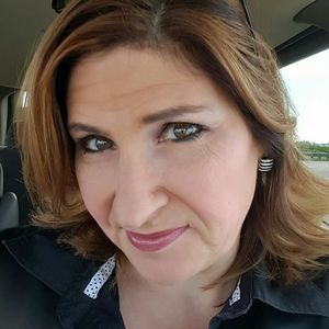 Meet your Posher, Lesa