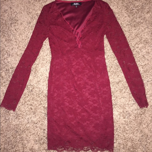 Red lulus dress - Picture 1 of 2