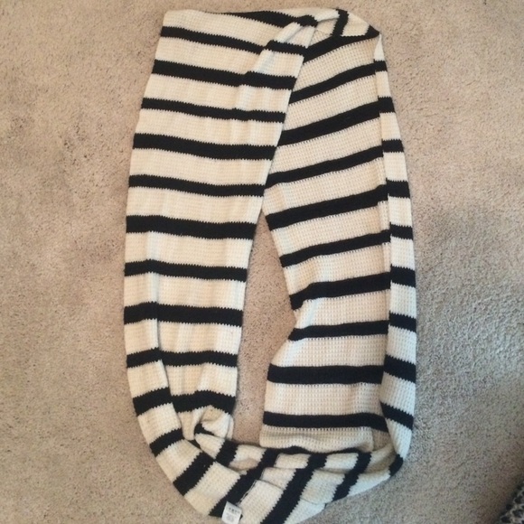 j crew scarf
